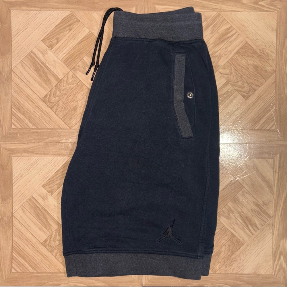 Size M - VTG Air Jordan Sportswear Athletic Fleece Drawstring Sweatshorts